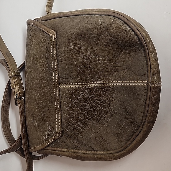 Vintage Distressed Olive Green Leather Unisex Crossbody Messenger SaddleBag - Picture 2 of 10